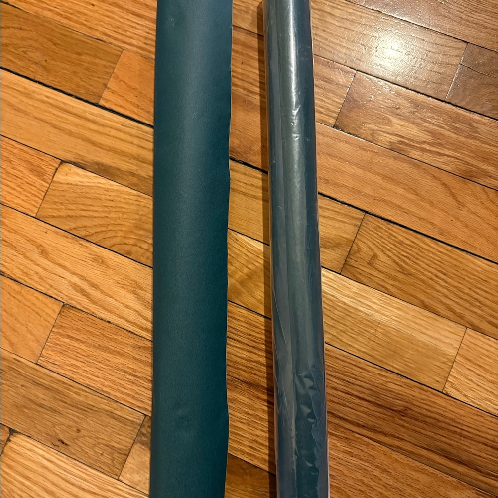 Dark Green Peel and Stick Wallpaper Contact Paper 2 Rolls - Picture 2 of 2